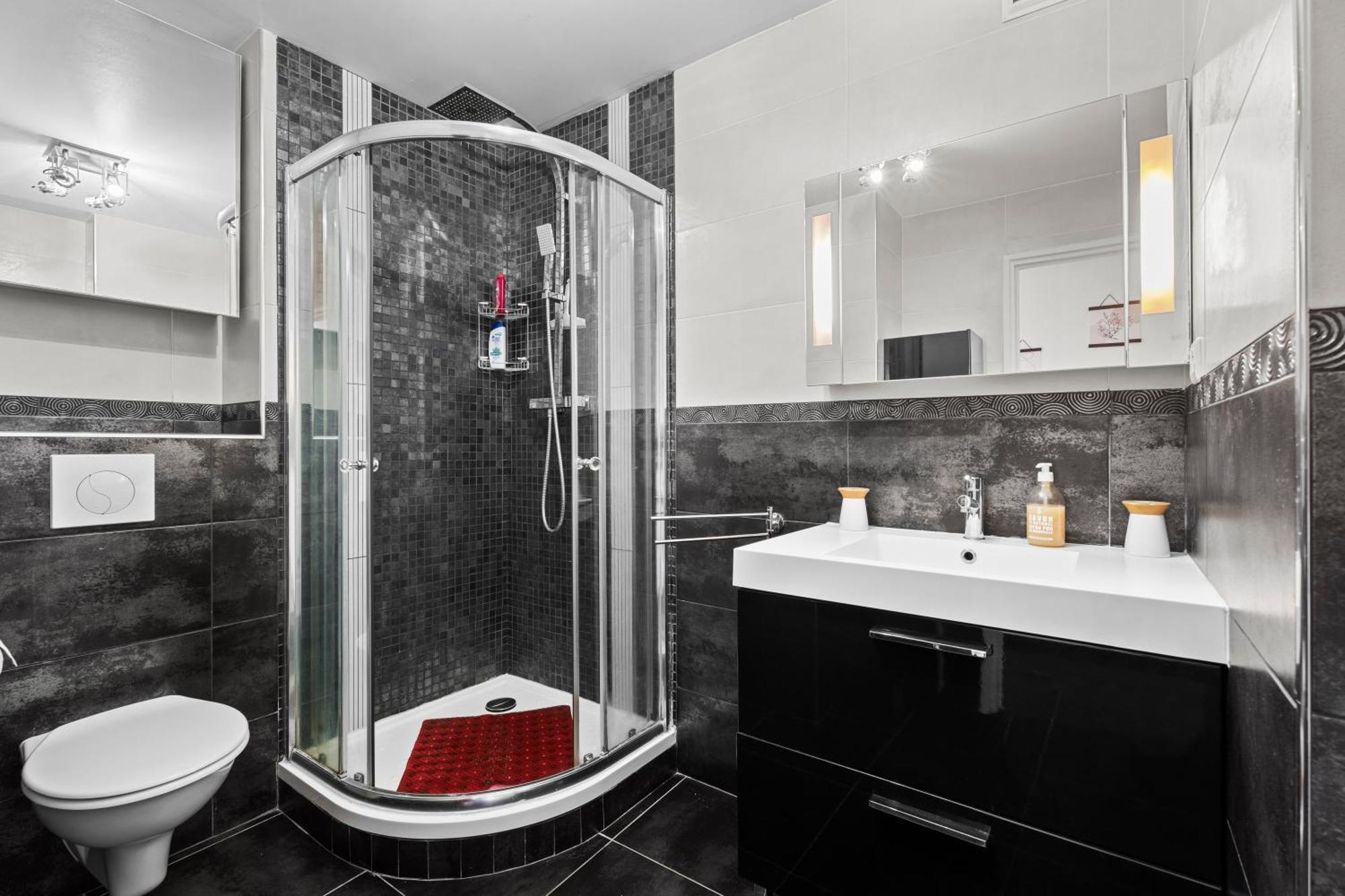 Baieta - Appt Climatise Jacuzzi Vue *
