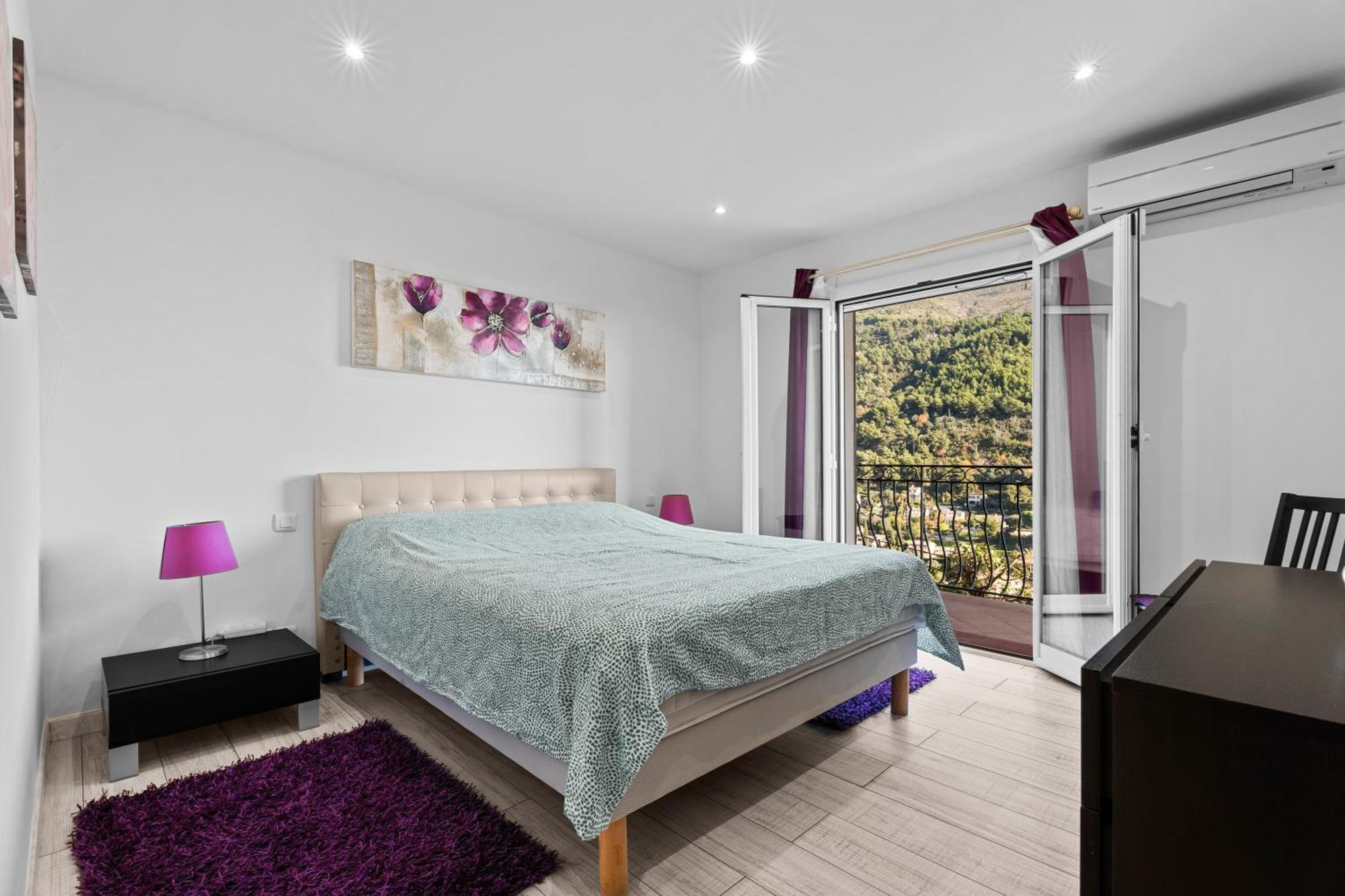 Baieta - Appt Climatise Jacuzzi Vue Appartement *